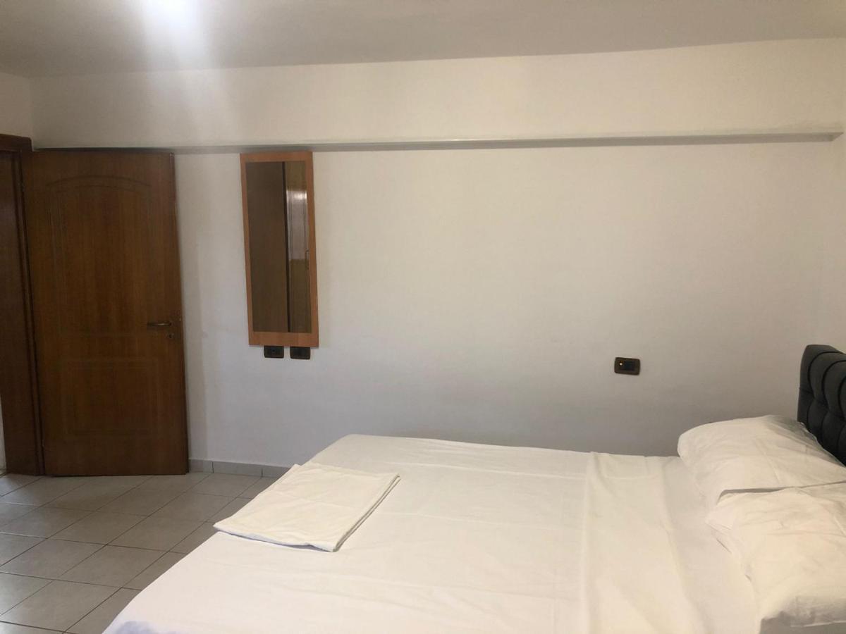The Sunset Villa Leven Vlorë 外观 照片